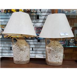 PAIR OF VINTAGE MCM POTTERY JUG TABLE LAMPS