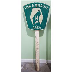 VINTAGE FISH AND WILDLIFE AREA HIGHWAY SIGN