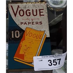 VINTAGE 1940'S VOGUE CIGARETTE PAPERS DISPENSER