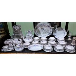 APPROXIMATELY 79 PIECE PARAGON ROMANCE CHINA SET