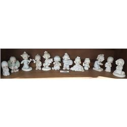 12 PRECIOUS MOMENTS FIGURINES