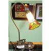 Image 2 : TIFFANY STYLE STAINED GLASS BUTTERFLY LAMP