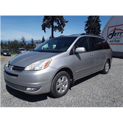 J5 --  2005 TOYOTA SIENNA CE , Grey , 190691  KM's