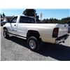 Image 4 : L4 --  2002 DODGE/RAM 2500 , White , 285661  KM's