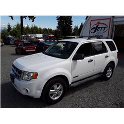 O2 --  2008 FORD ESCAPE XLS , White , 185439  KM's