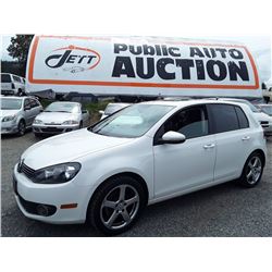 B2 --  2011 VW GOLF TDI , White , 105384  KM's