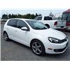 Image 2 : B2 --  2011 VW GOLF TDI , White , 105384  KM's