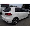 Image 3 : B2 --  2011 VW GOLF TDI , White , 105384  KM's