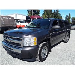 K6 --  2010 CHEVROLET SILVERADO , Grey , 116600  KM's