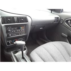 M1 --  2002 CHEVROLET CAVALIER , White , 218161  KM's