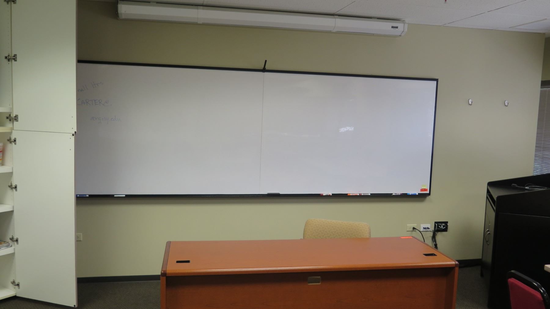 Large Dry Erase Board 96 X 48 Oahu Auctions large-dry-erase-board-96-x-48-oahu-auctions