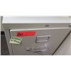 Image 2 : 2-Drawer HON File Cabinet 15"W x 26.5"D x 29"H