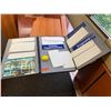 Image 1 : 3-Panel Folding Velcro Display Board