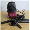 Image 1 : SHOP VAC (1.5 GALLON) *HANG ON*