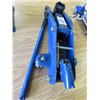 Image 3 : FLOOR JACK AND 2 AXLE STANDS