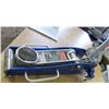 Image 6 : FLOOR JACK (1 1/2 TON) *PERFORMANCE TOOLS*