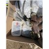 Image 12 : PALLET OF WIRE, SOLVENTS AND HELMET