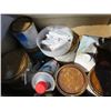 Image 8 : LOT OF PAINTING SUPPLIES ( PAINTS, SOLVENTS, 2 ROLLS OF TWINE)