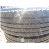 Image 4 : LOT OF 4 TIRES ( 225/70R/22.5) *4000 KLMS ON TIRES*
