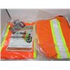 Image 4 : LOT OF 2 RAIN JACKETS (LARGE AND EXTRA LARGE)