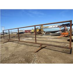 30 FOOT CORRAL PANEL (FREE STANDING) *SUCKER RED* (WELL BUILT)