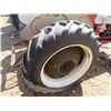 Image 5 : TRACTOR (FORD 8N-NOT RUNNING) *VERY GOOD TIRES*