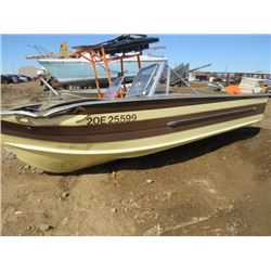 ALUMINUM BOAT (16 FOOT OPEN FRONT) *HAS DAMAGE*