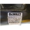 Image 4 : TABLE SAW (DEWALT) *1.75 HP*
