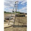 Image 1 : 10 FOOT ALUMINUM LADDER