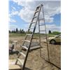 Image 2 : 10 FOOT ALUMINUM LADDER