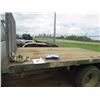Image 3 : 1990 FORD F350 (FLAT DECK, 5 SPEED) *NEEDS STARTER* (2FDKF37H6LCB22780)
