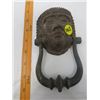 Image 2 : DOOR KNOCKER (CAST IRON) *HAS CHIP*