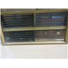 Image 2 : RADIO (VINTAGE) *WOODEN* (FRONT FRAME FALLEN OFF)