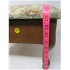 Image 2 : NICE TAPESTRY FOOTSTOOL (LIFT TOP) *STORAGE, DECORATIVE DESIGN*