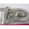 Image 7 : BISON DEHORNER (BROKEN HANDLE)