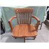 Image 2 : SWIVEL OFFICE CHAIR (ANTIQUE)