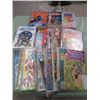 Image 1 : LOT OF 35 COMIC BOOKS AND 4 COMIC PRICE GUIDES
