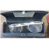 Image 2 : LOT OF 4 PAIRS OF GLASSES AND CASES (VINTAGE)
