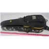 Image 1 : MANDOLIN WITH CARRY CASE (MAHALO)