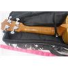 Image 6 : MANDOLIN WITH CARRY CASE (MAHALO)