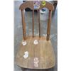 Image 1 : SMALL TODDLER CHAIR (WOOD) *VINTAGE*