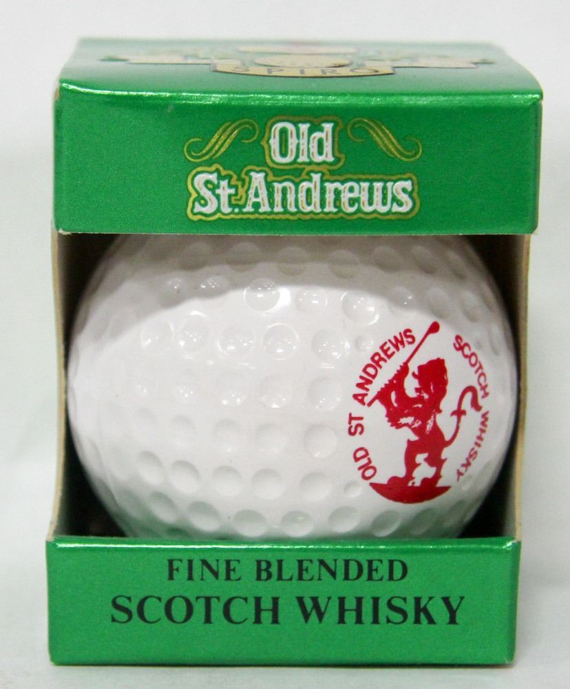 1982 OLD ST. ANDREWS SCOTCH WHISKEY GOLF BALLS.