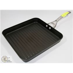 CALPHALON GRIDDLE FRYING PAN
