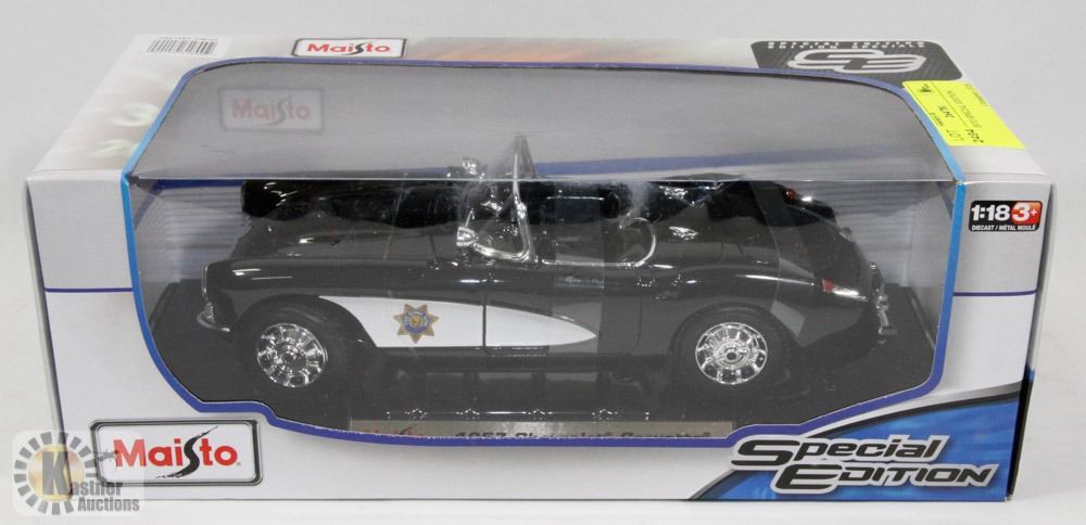 AUTOART 71270 - 1/18 Chevrolet Corvette C7 ZR1 (Blanc Arctique) - Neuf AUTOART 71270 - 1/18 Chevrolet Corvette C7 ZR1 (Blanc Arctique) - Neuf