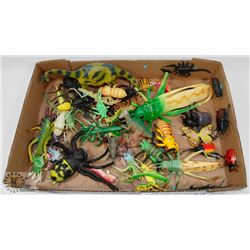 FLAT OF 50 PLASTIC/RUBBER BUGS