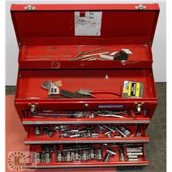 MASTERCRAFT 3 DRAWER FLIP TOP TOOLBOX. COMES WITH