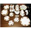 Image 1 : 70PC ROYAL ALBERT OLD COUNTRY ROSES FINE BONE CHINA
