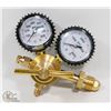 Image 1 : NEW IN BOX PRESSURE GAUGE