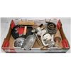 Image 1 : BOX OF ANTIQUE KITCHEN UTENSILS GRINDER.