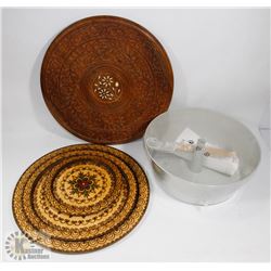 BOX WITH 4 CARVED WOODEN PLATES AND IKEA